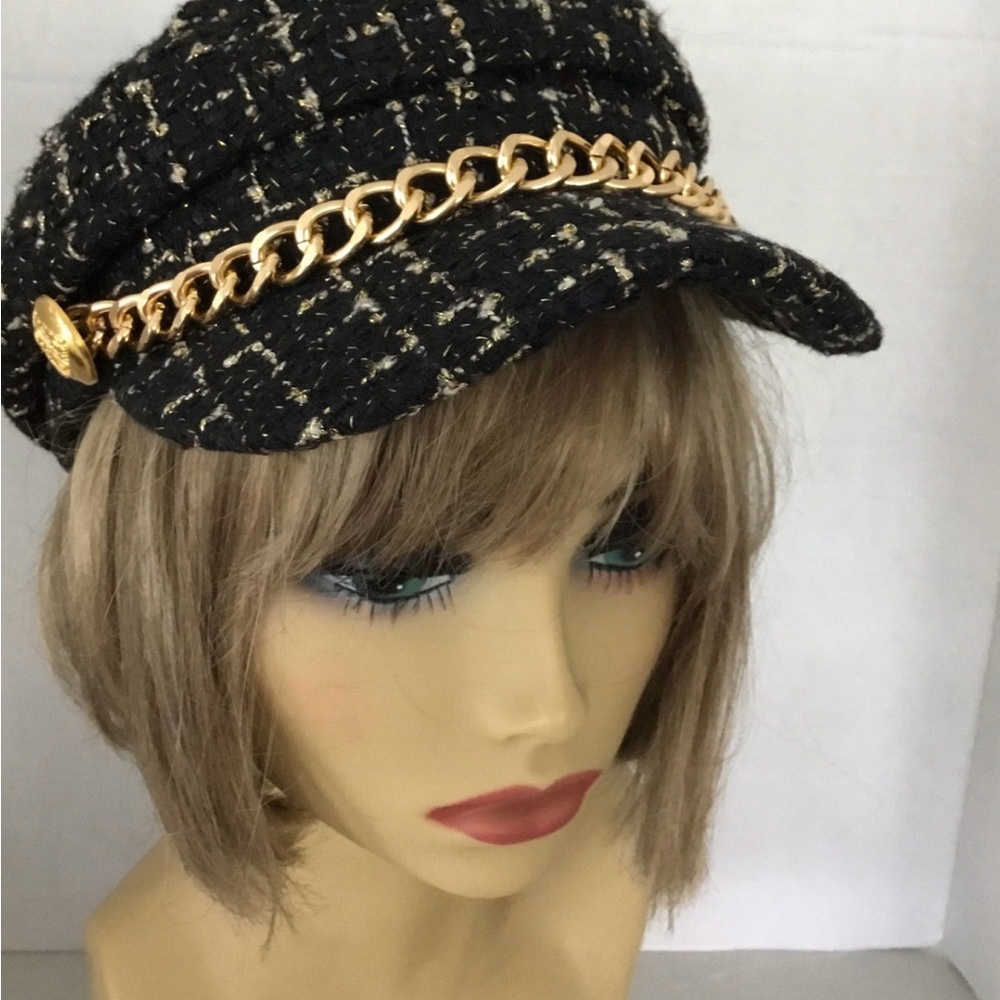 Chic Black and Gold Chain Tweed Cap